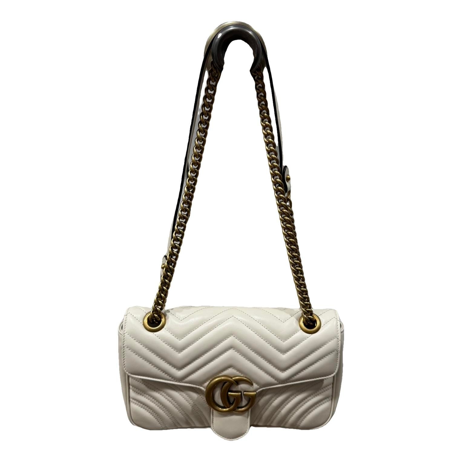 GG Marmont Flap leather crossbody bag
