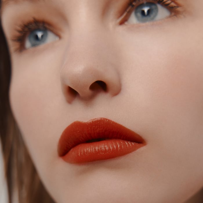 79 – Rouge Érable Satin Lipstick, Rouge Érable