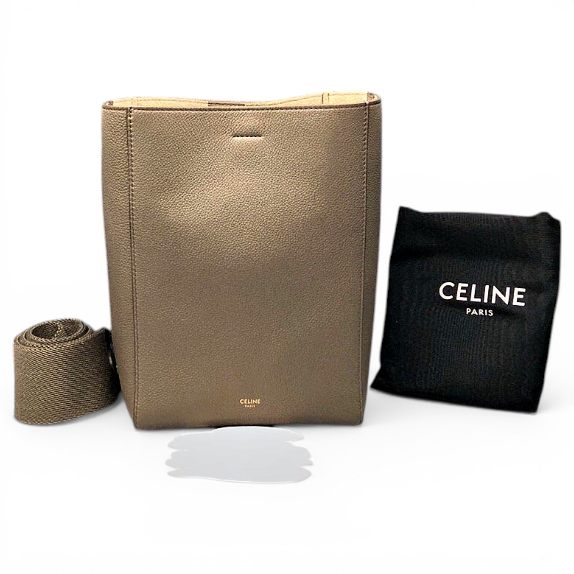 Seau Sangle leather handbag