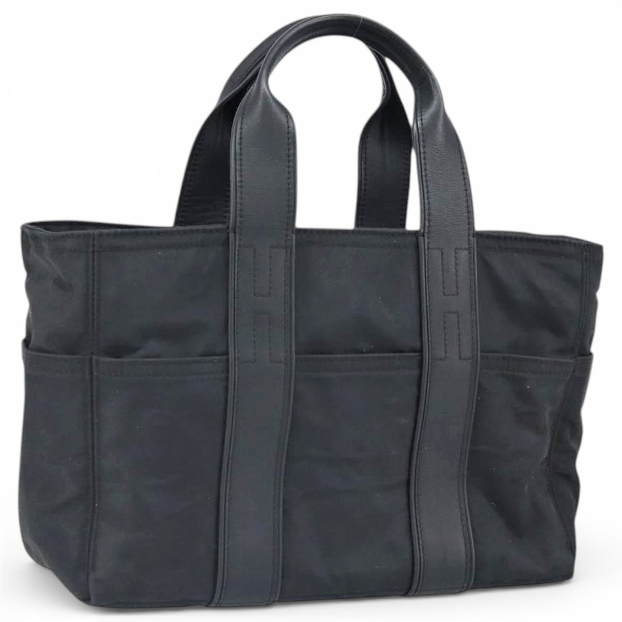 H leather handbag