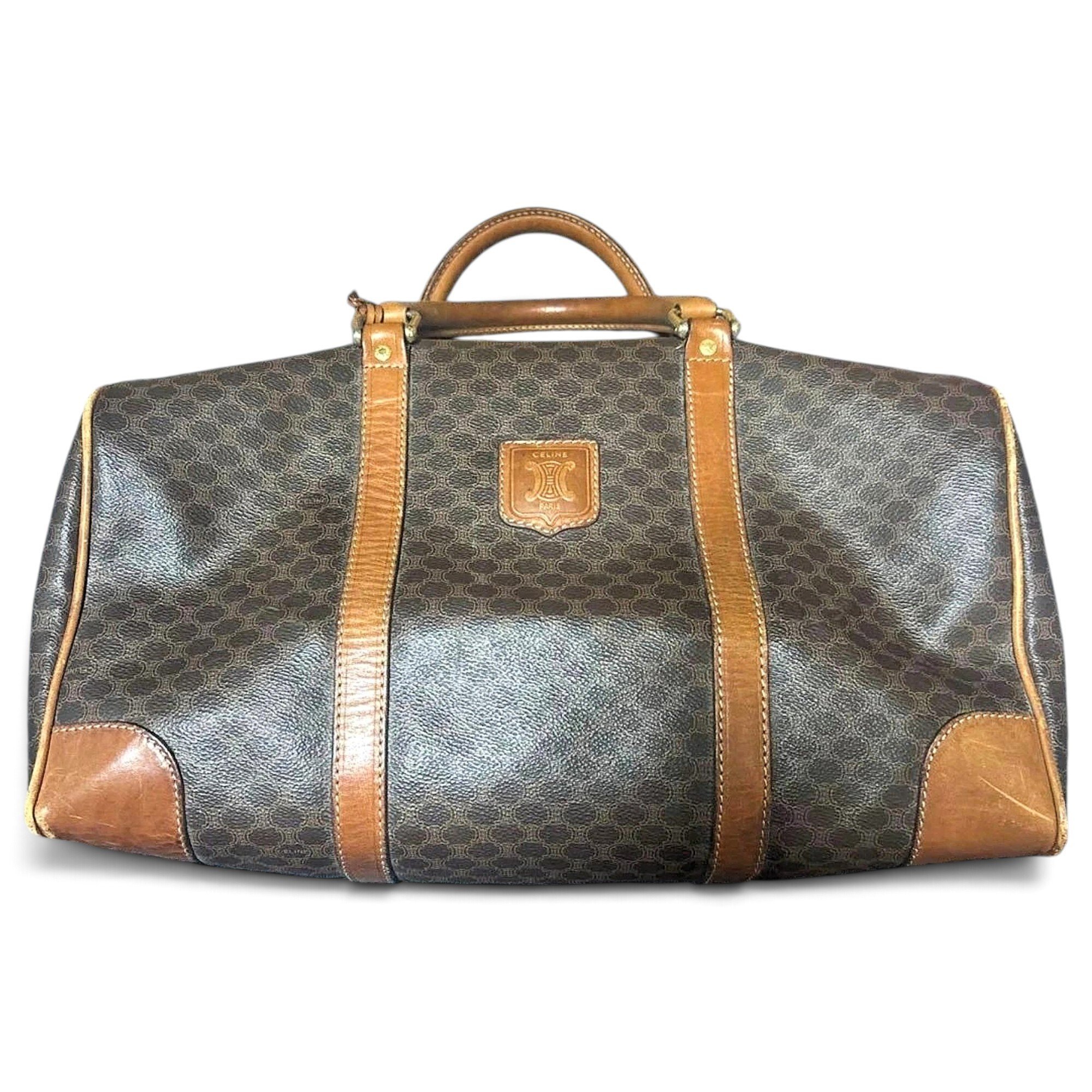 Leather travel bag