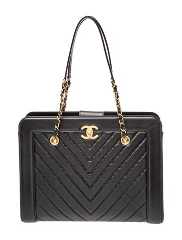 Light Chevron Tote