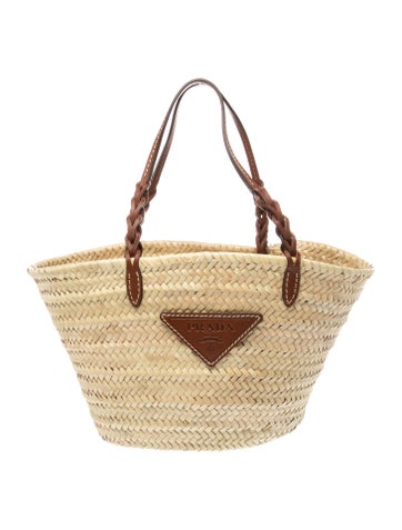 Raffia Bucket Bag