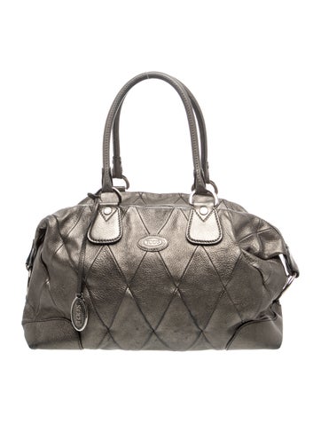 Quilted Shoulder Bag