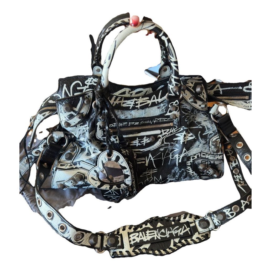 City leather handbag