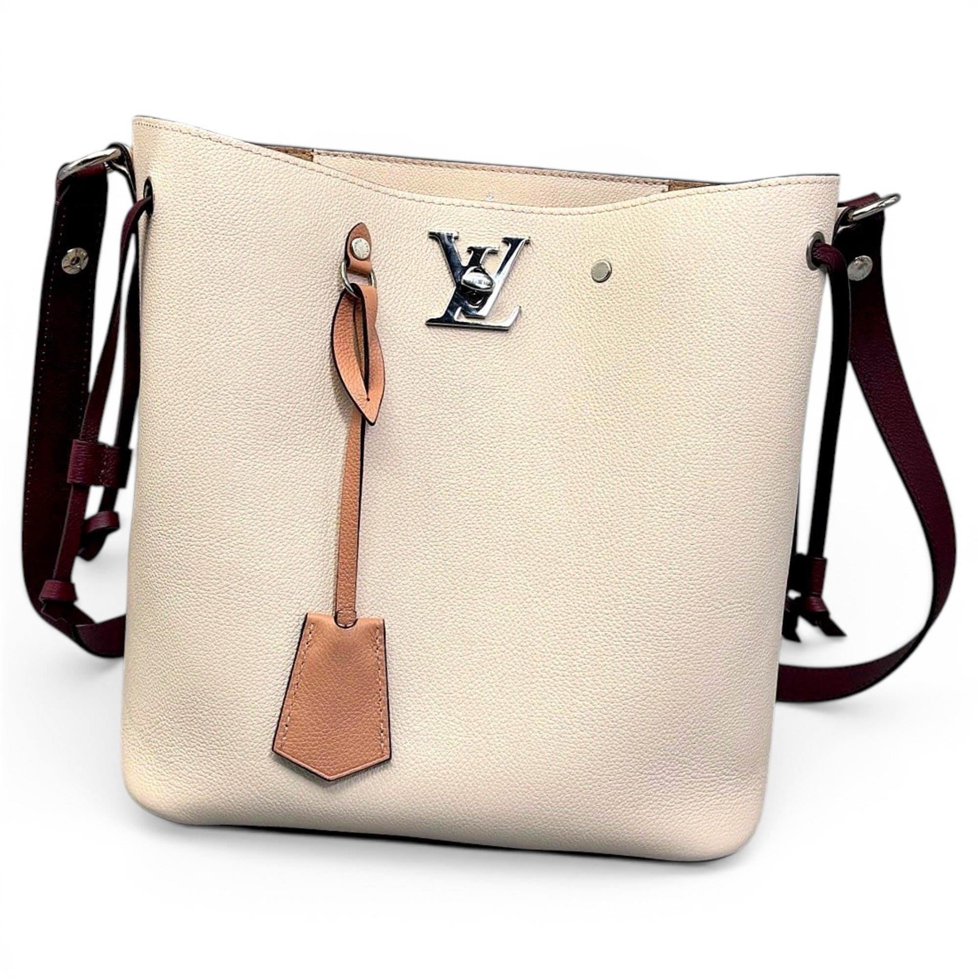 Lockme Bucket leather handbag
