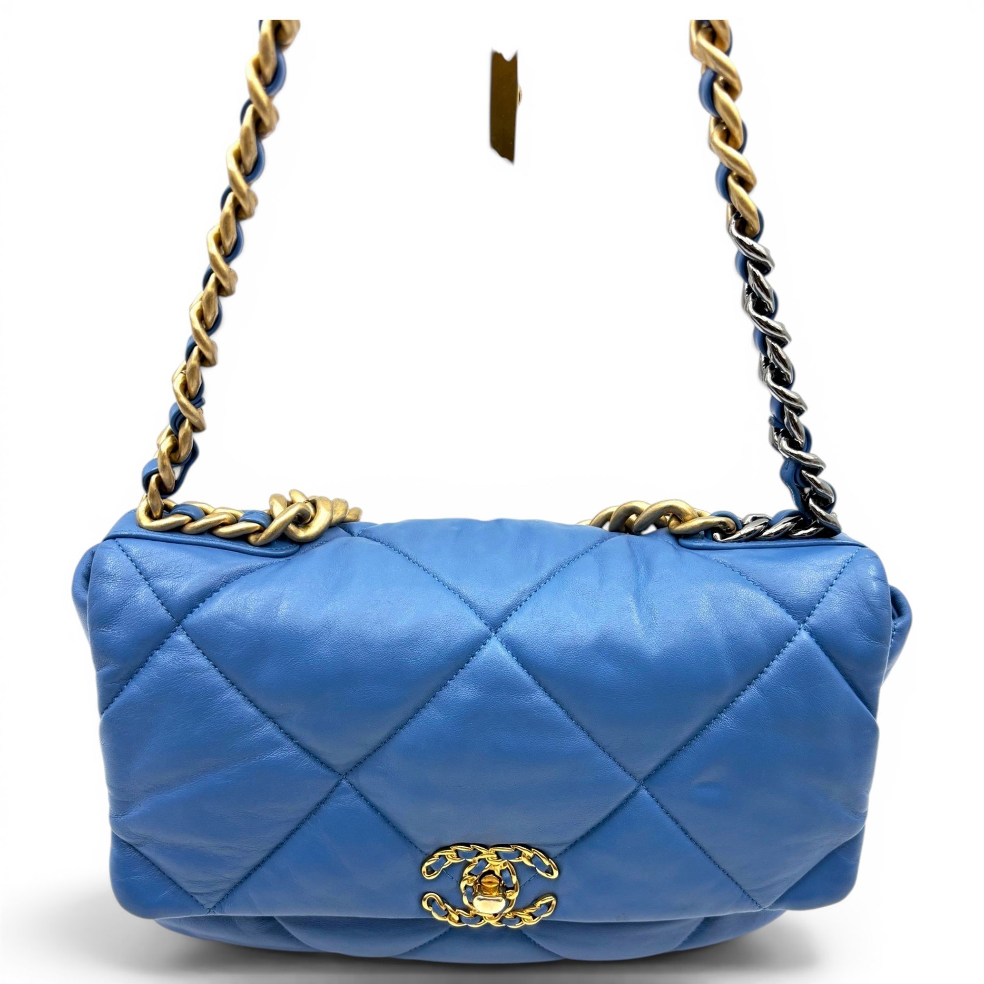 Chanel 19 leather handbag