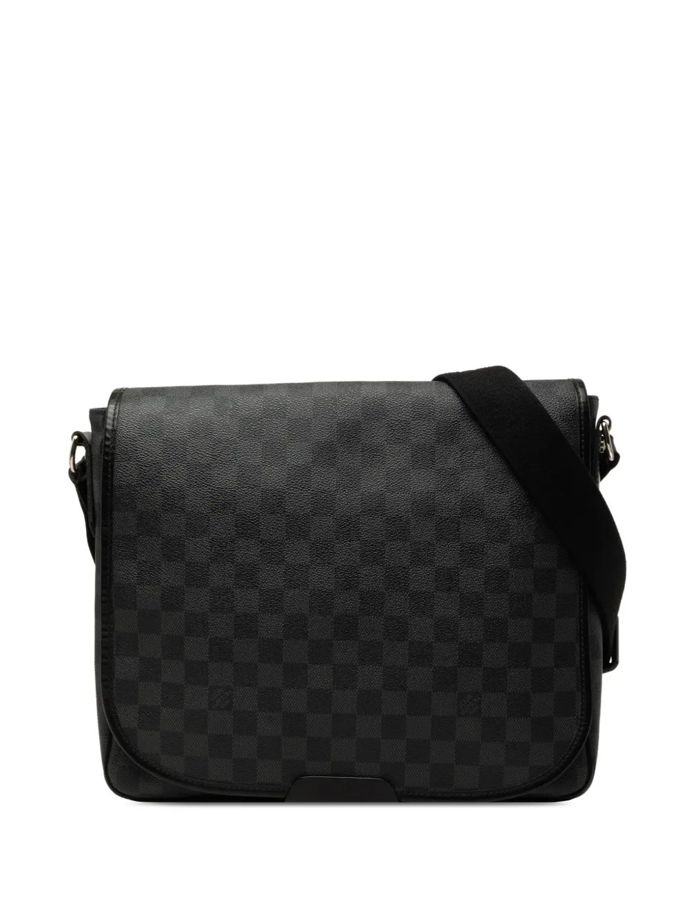 2011 Damier Graphite Daniel MM crossbody bag