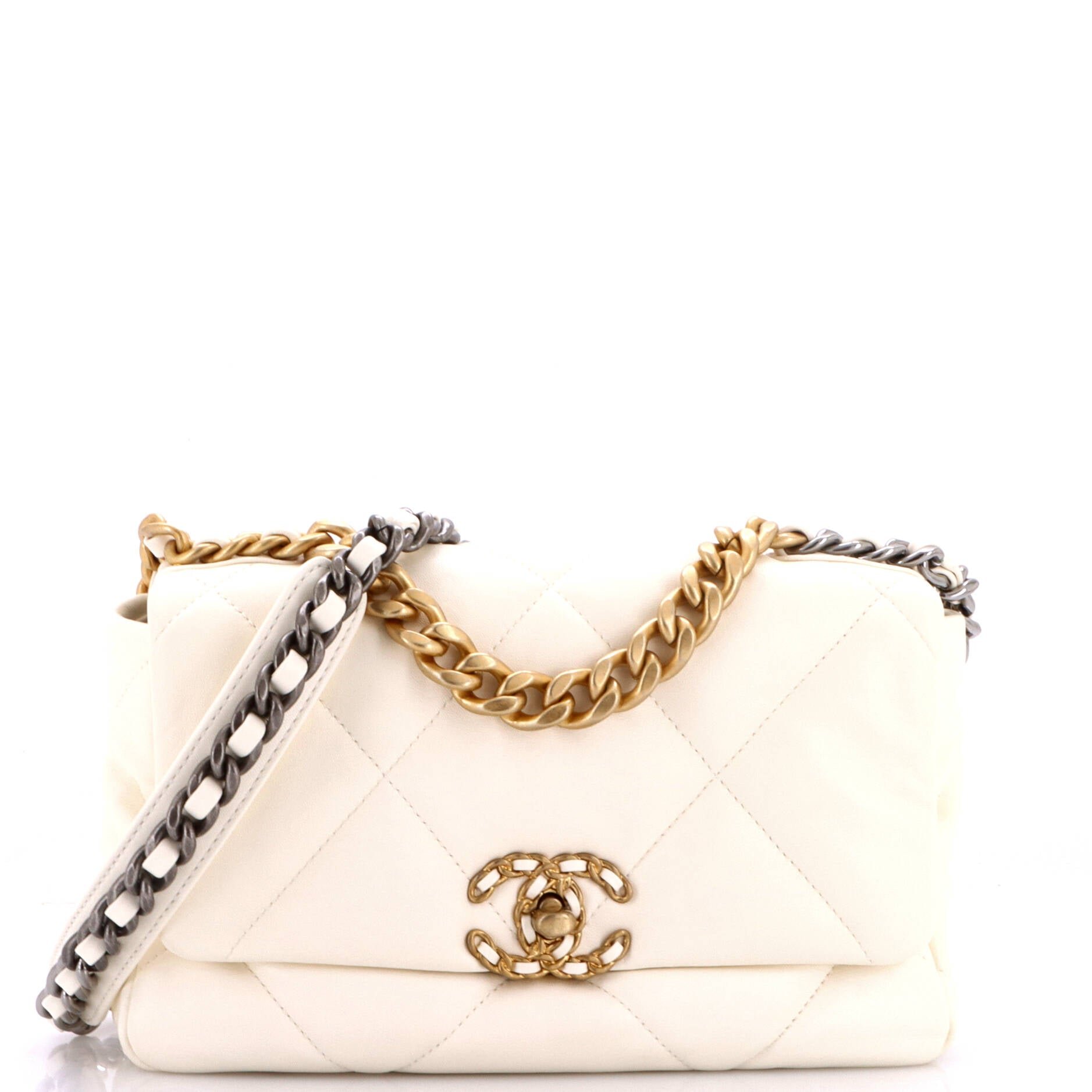 19 Flap Bag Quilted Leather Medium