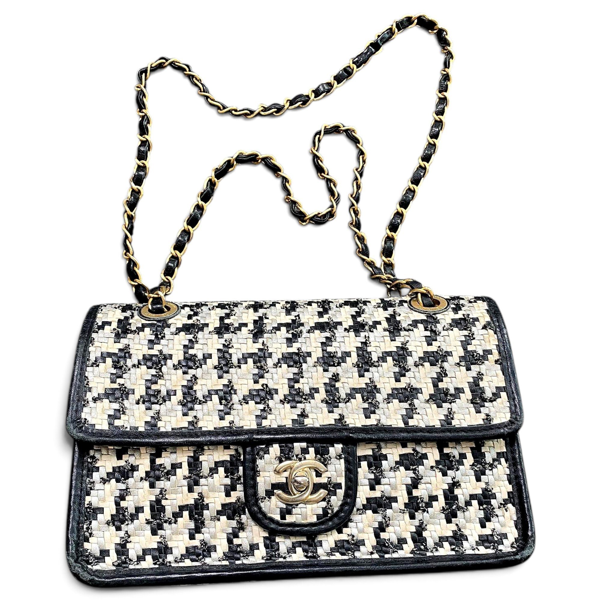 Timeless/Classique crossbody bag