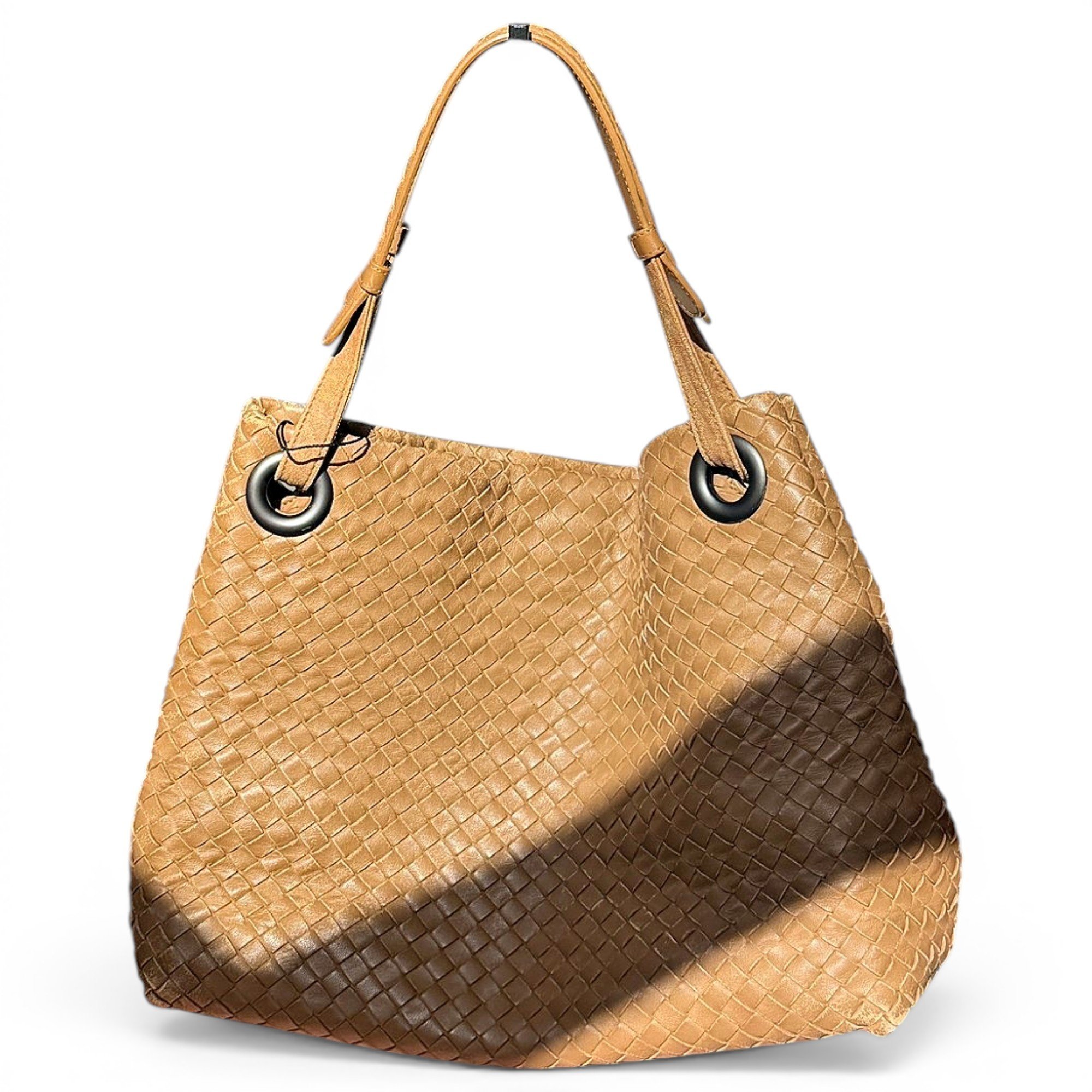 Bottega Veneta Garda leather handbag