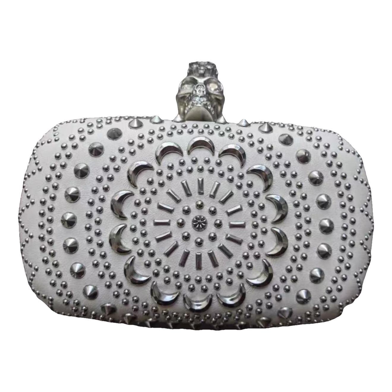 Skull clutch bag
