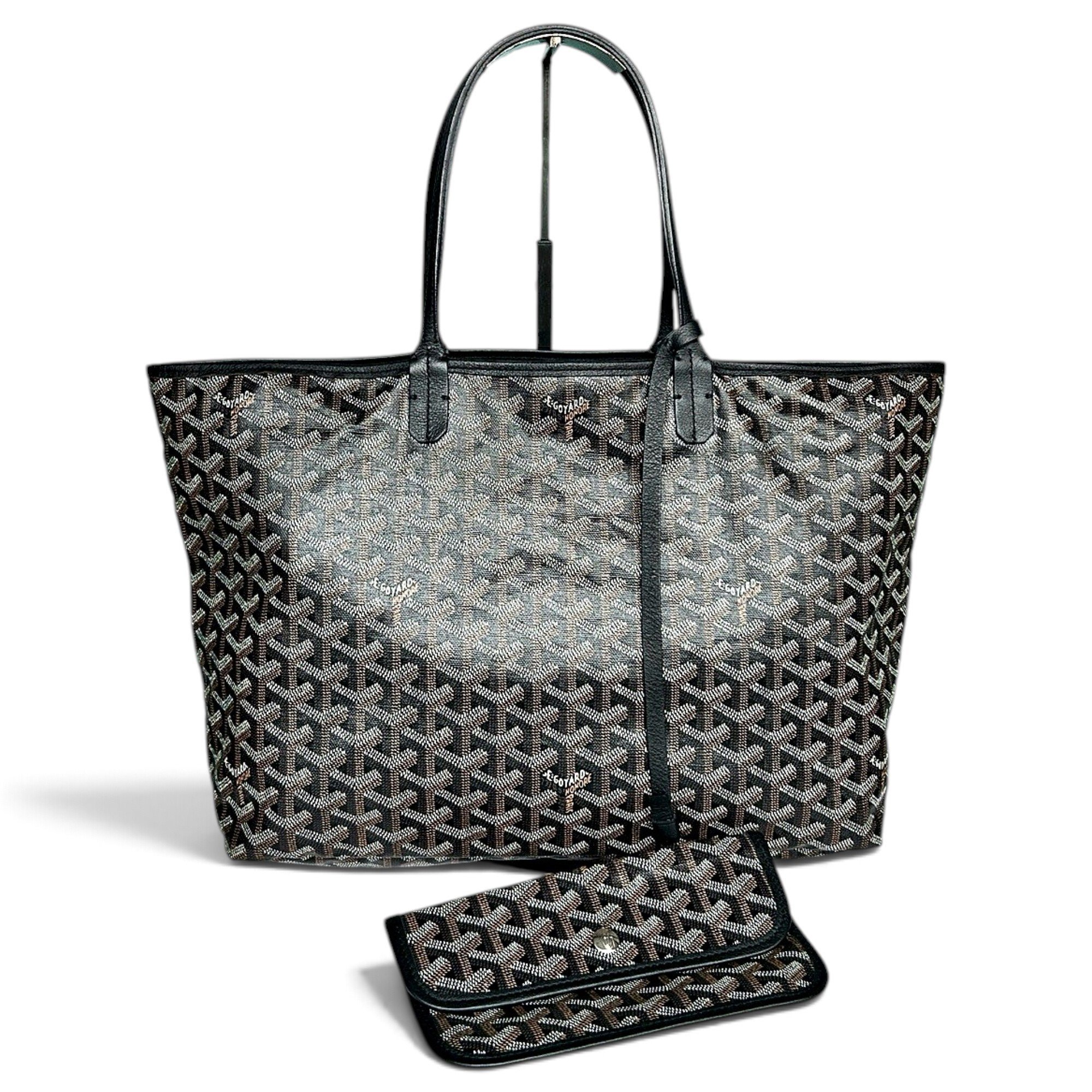 Saint-Louis leather handbag