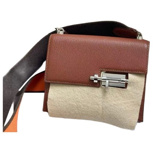 Verrou leather handbag