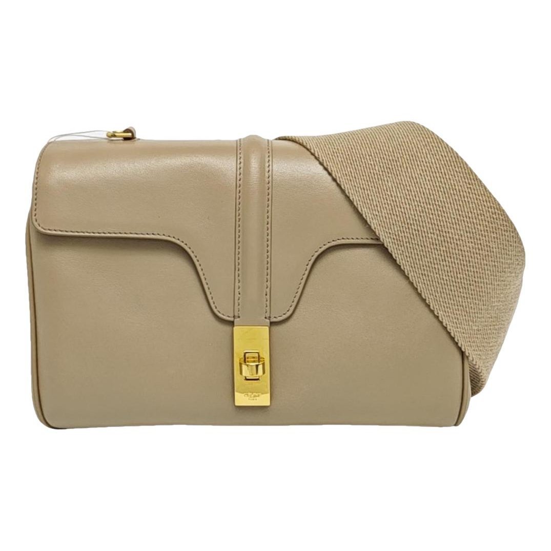 Sac 16 leather handbag