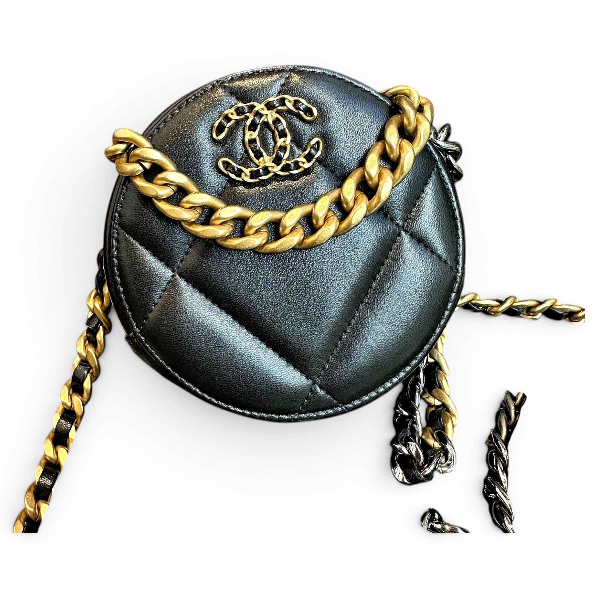 Chanel 19 leather crossbody bag