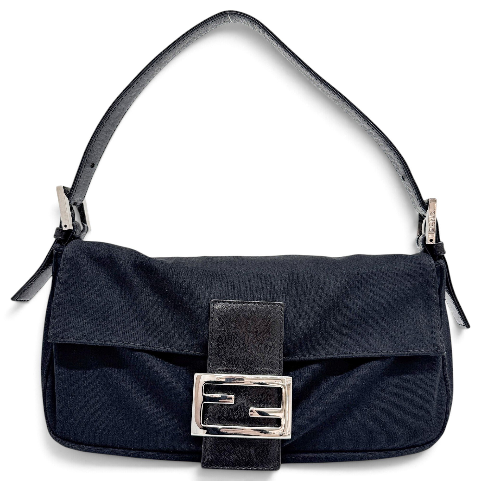 Baguette handbag
