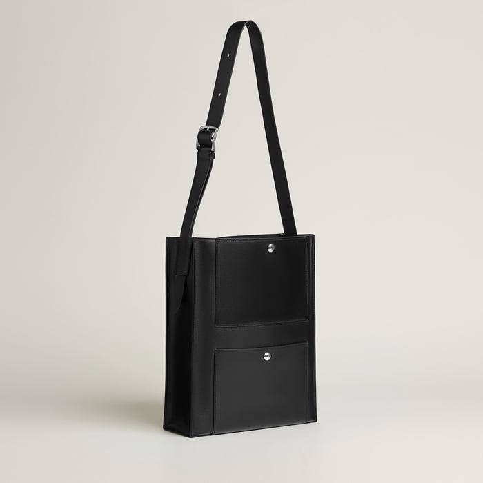 Noir Cab'H Tote Bag