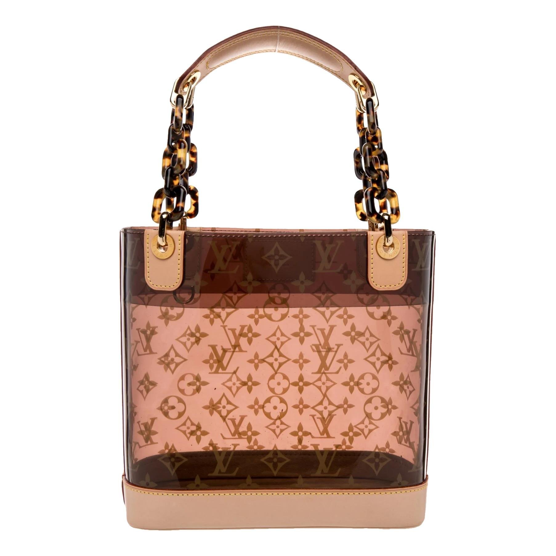 Louis Vuitton Leather handbag