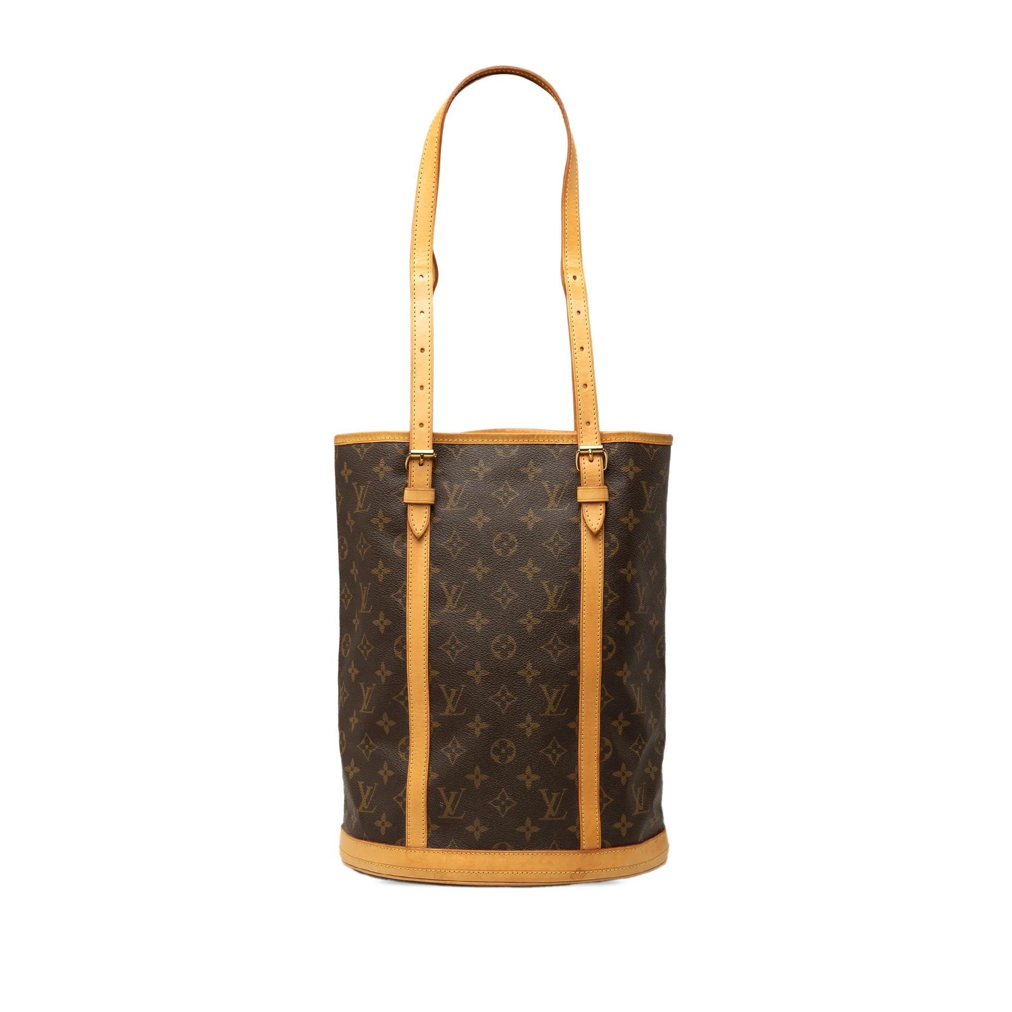 Bucket leather handbag