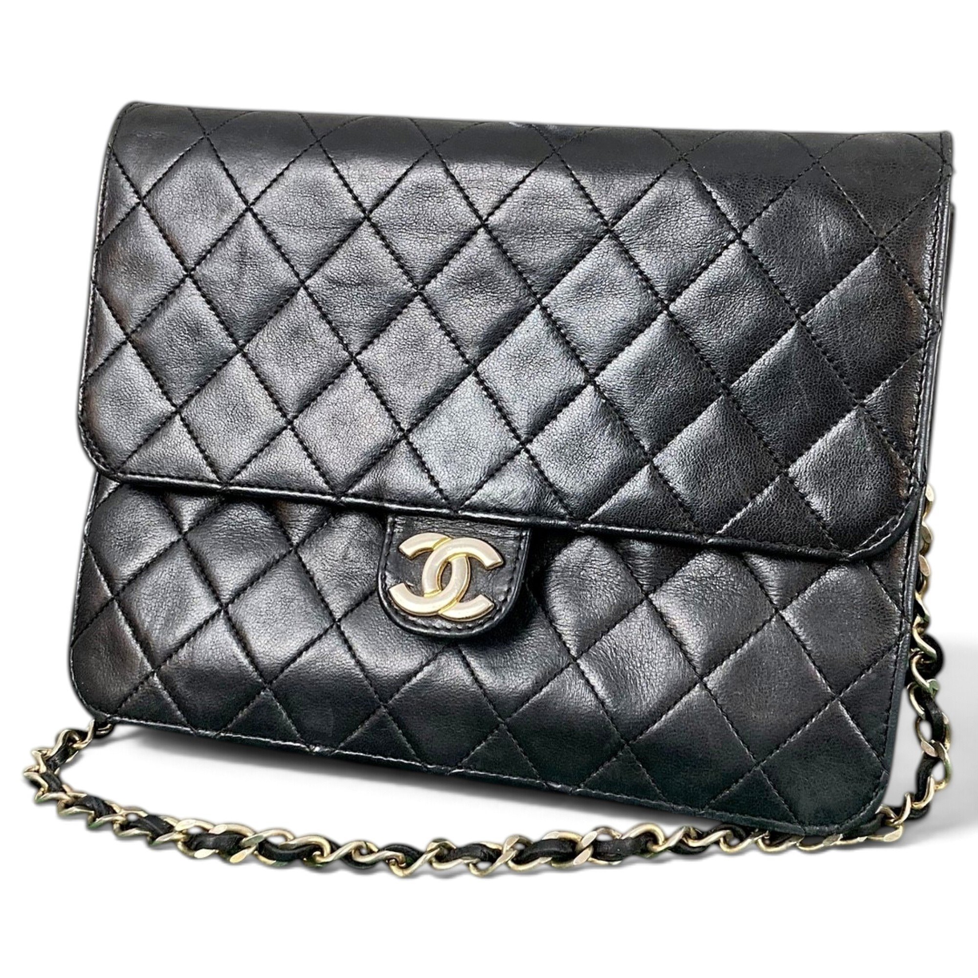 Wallet On Chain Timeless/Classique leather crossbody bag