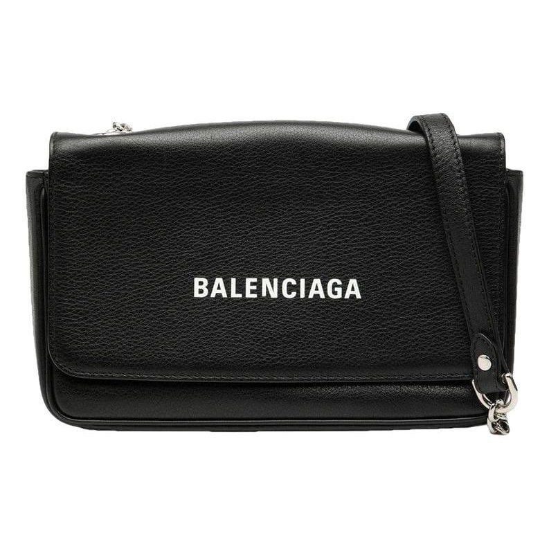 Everyday leather handbag