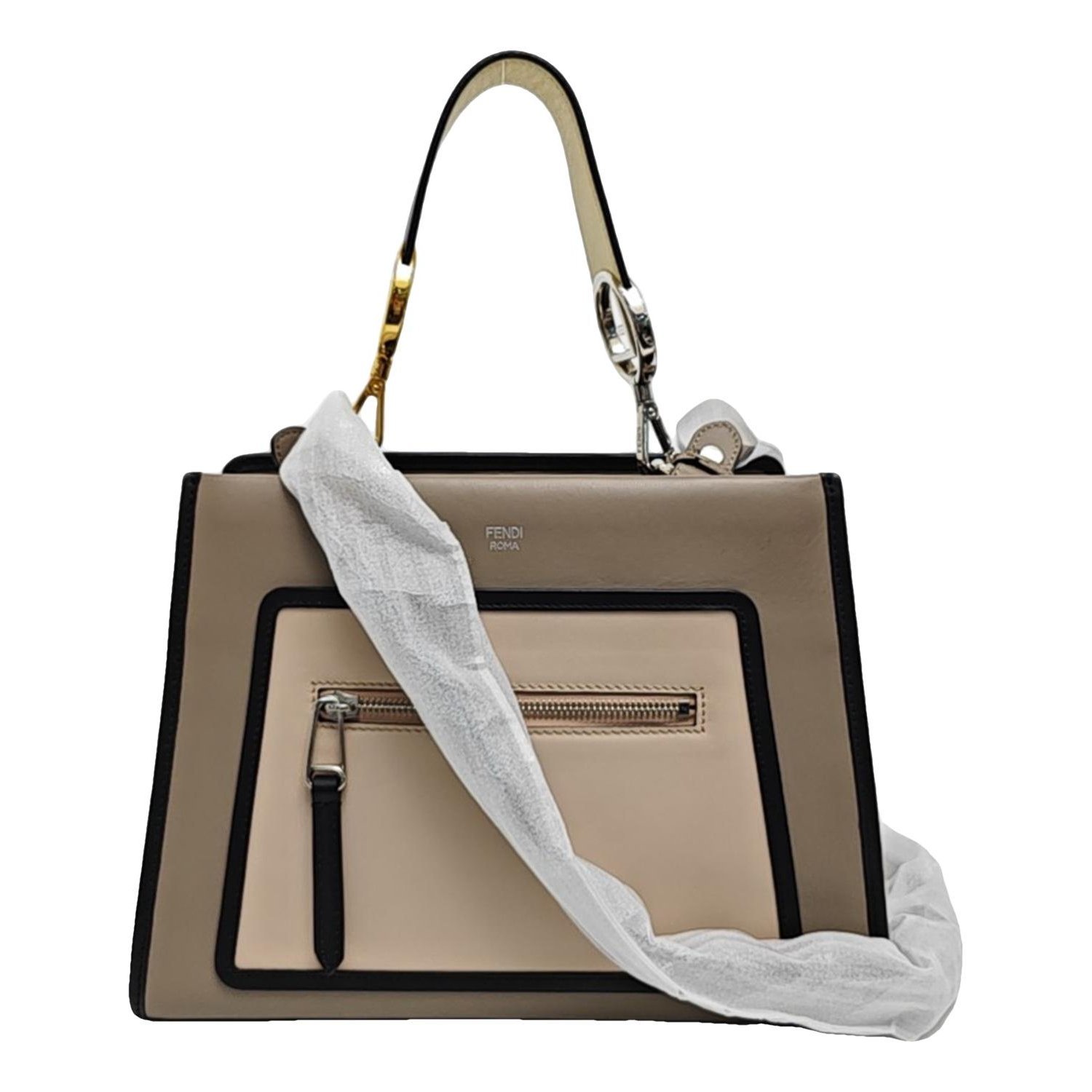 Runaway leather handbag