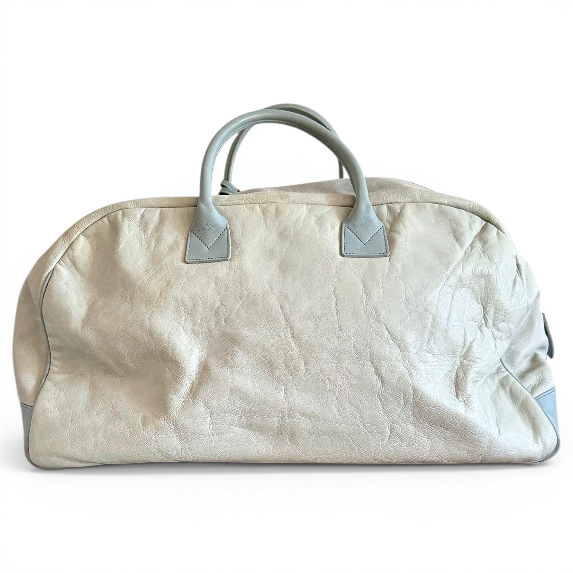 Leather travel bag
