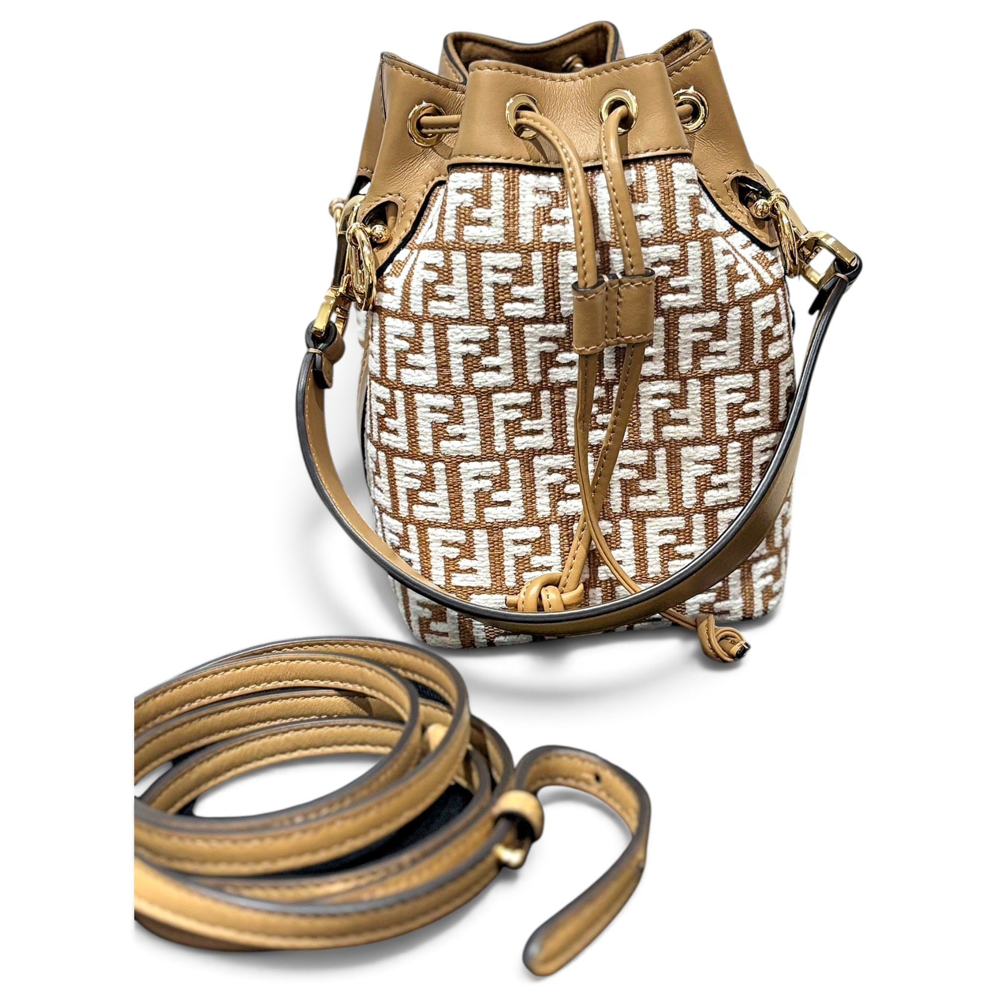 Mon Trésor cloth crossbody bag