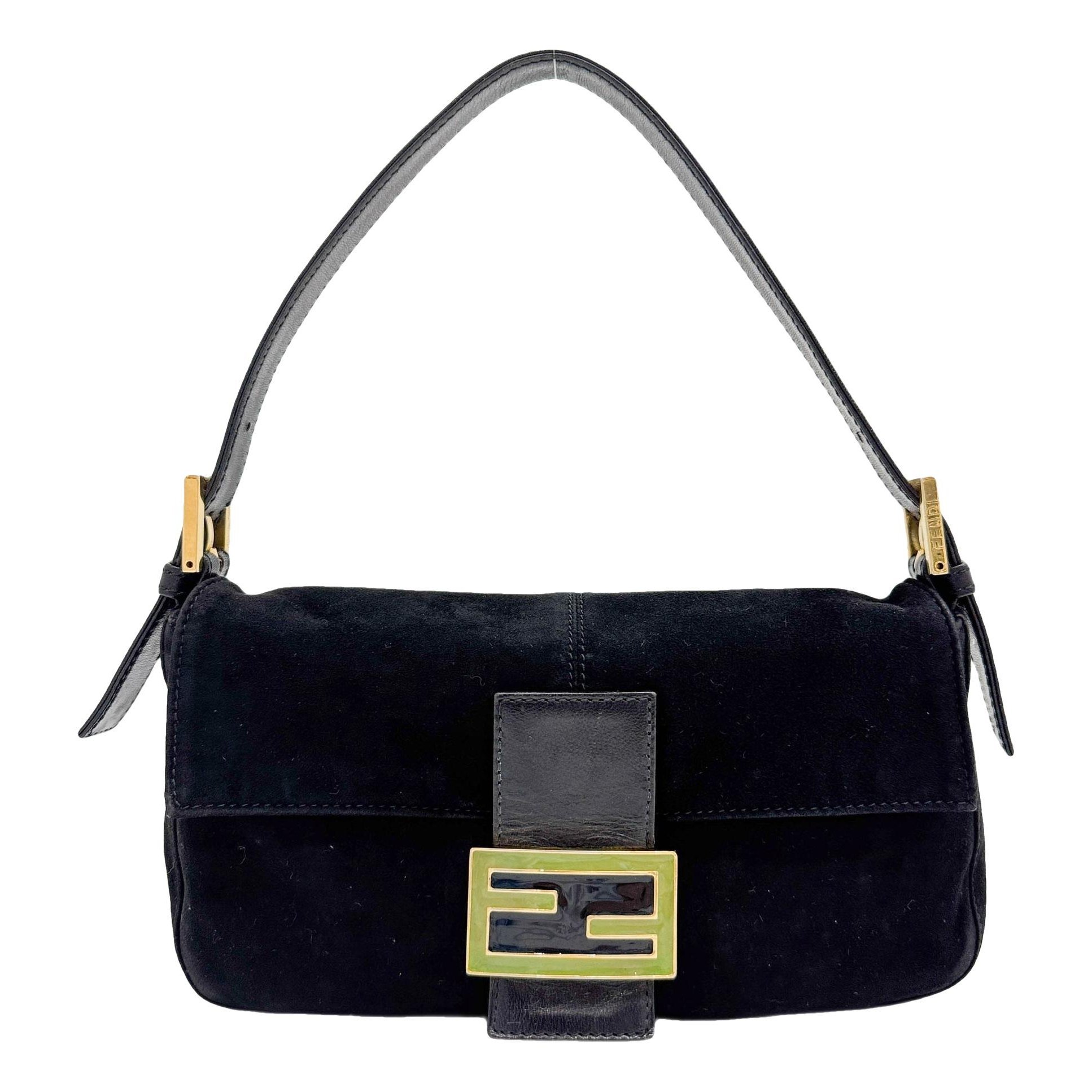 Baguette handbag