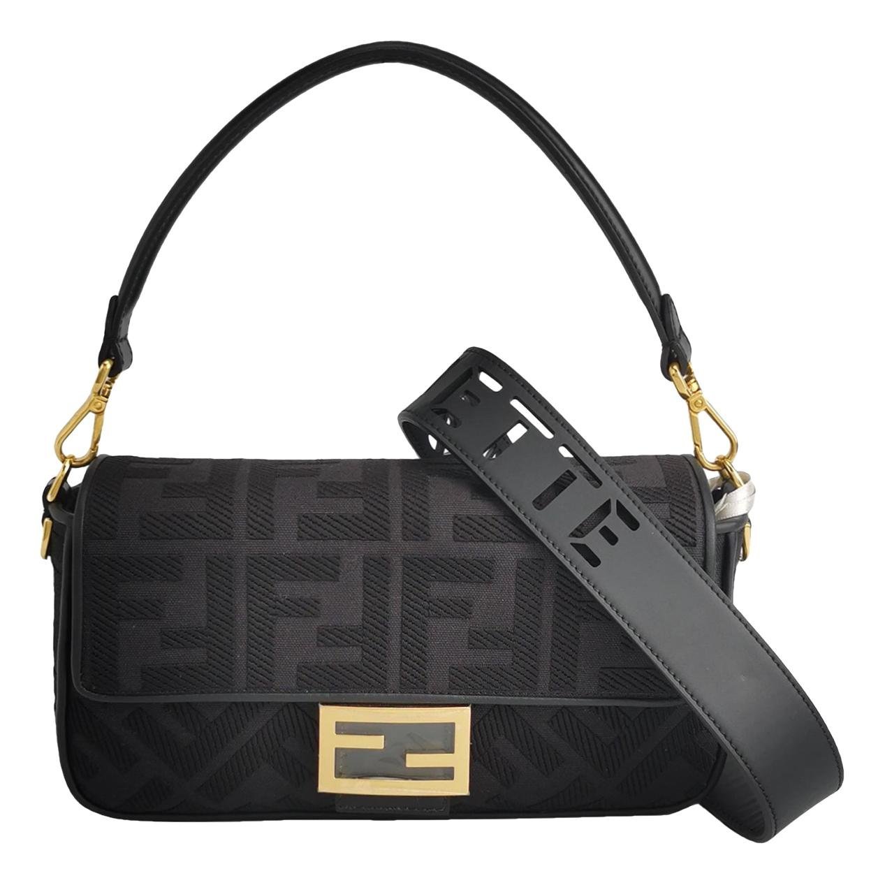 Baguette cloth handbag