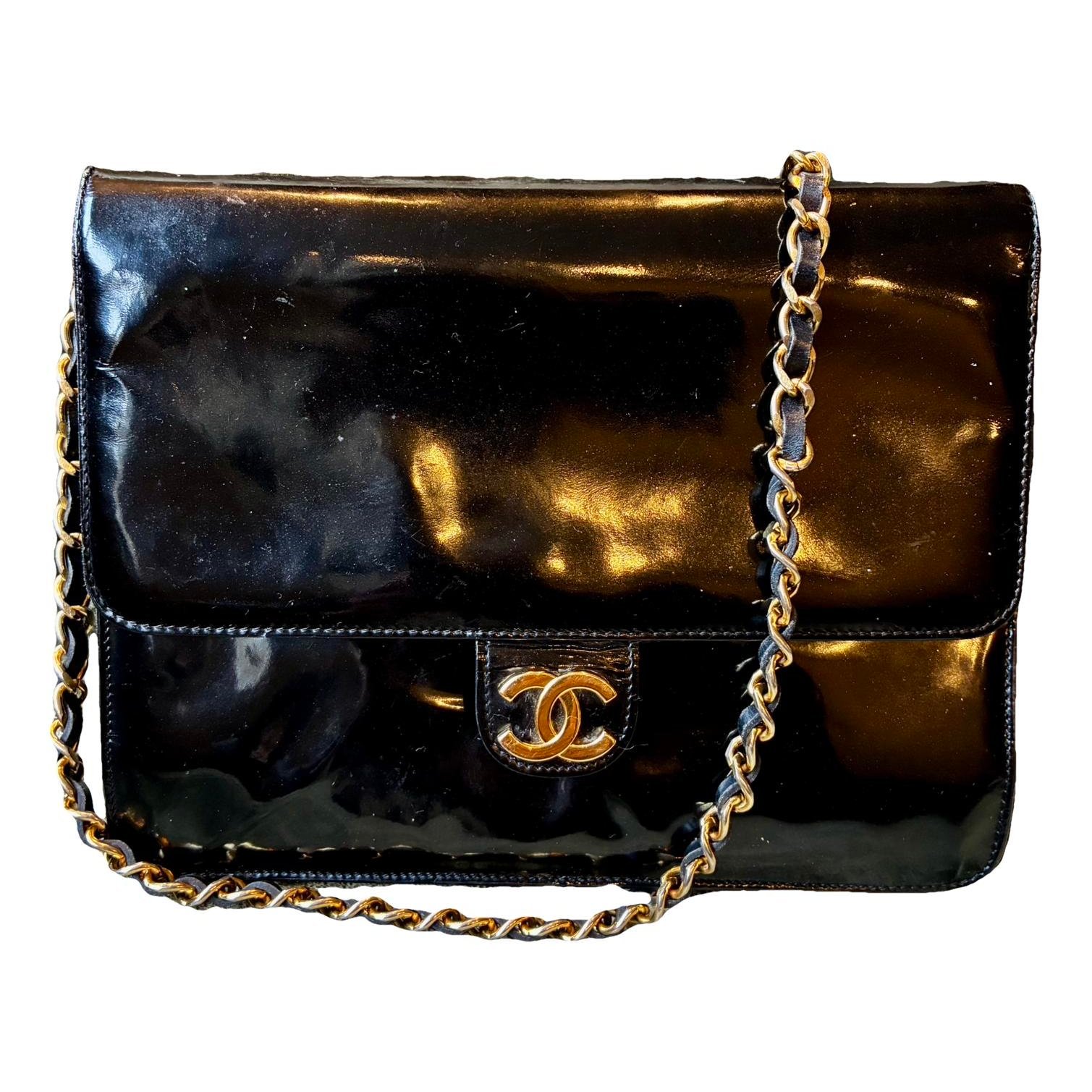 Timeless/Classique patent leather handbag