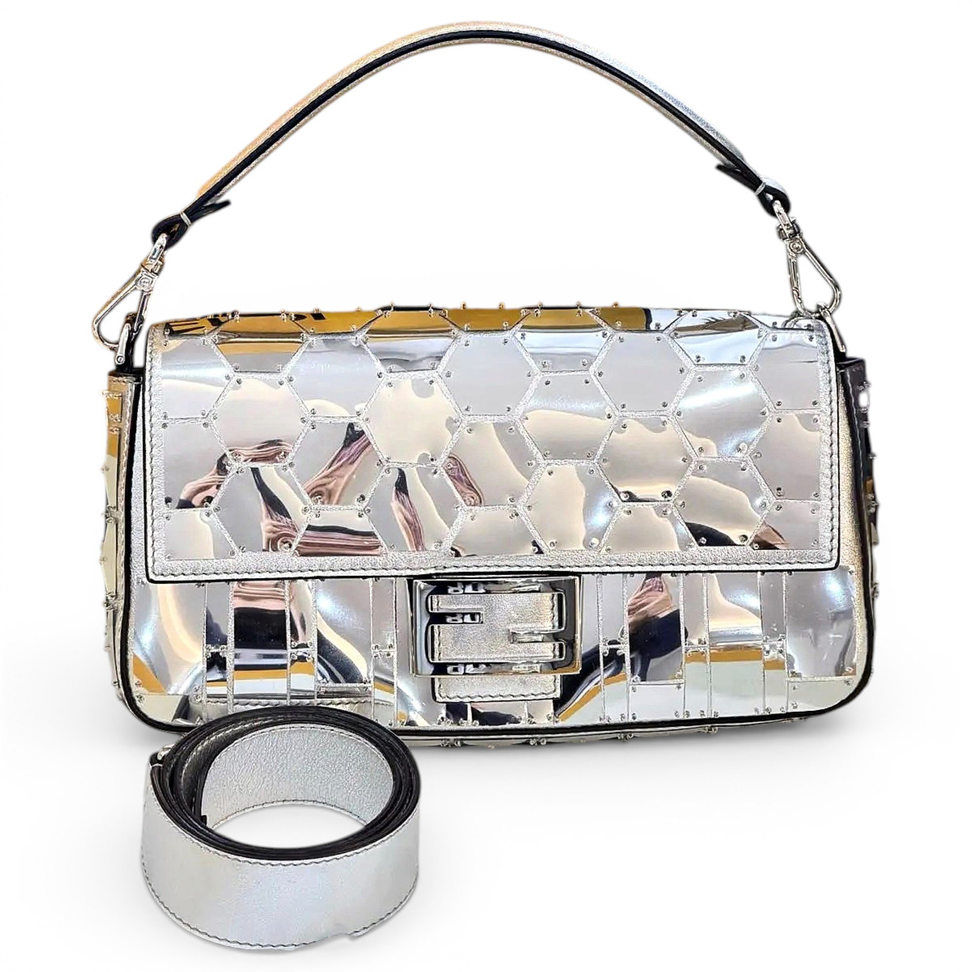 Baguette leather crossbody bag