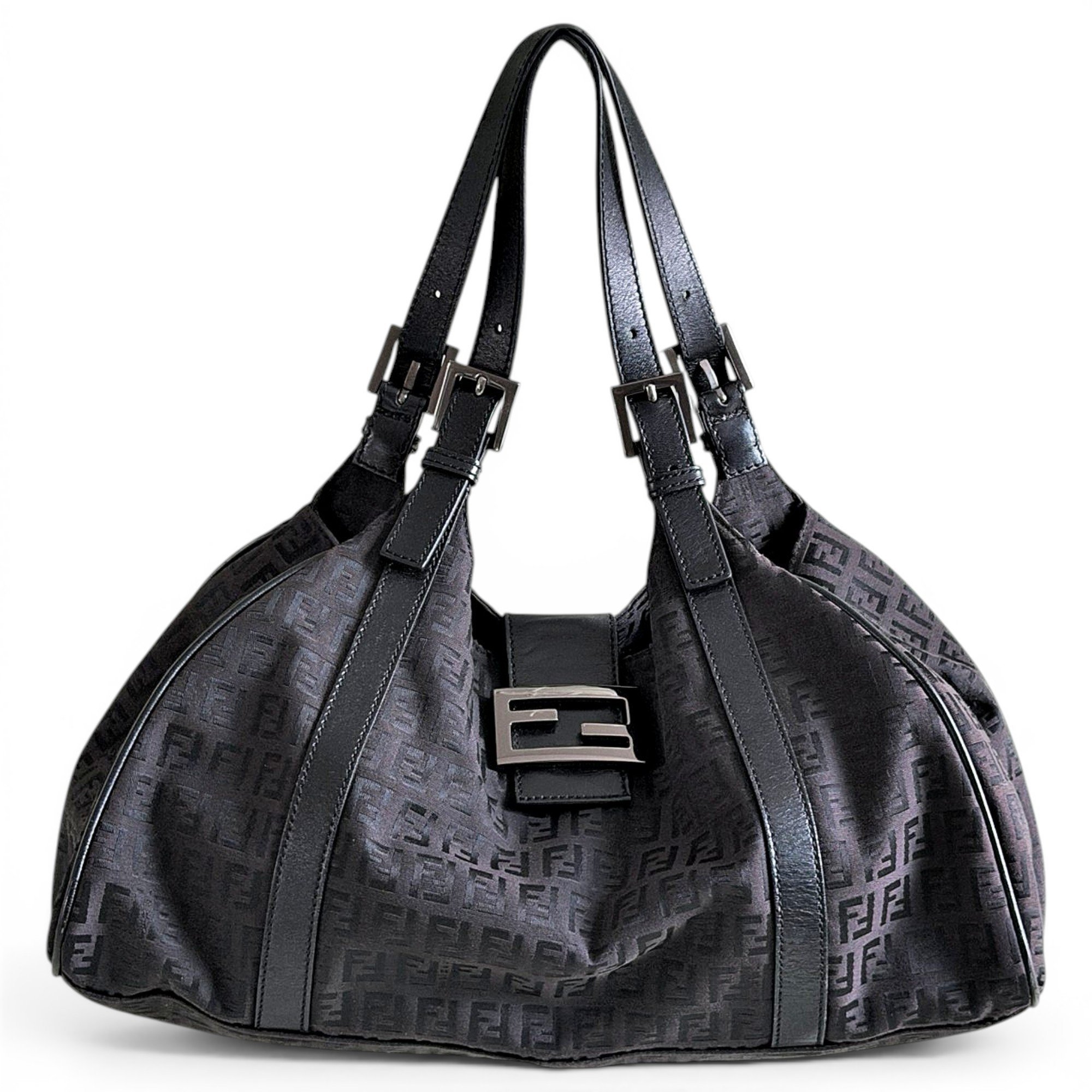 Baguette handbag