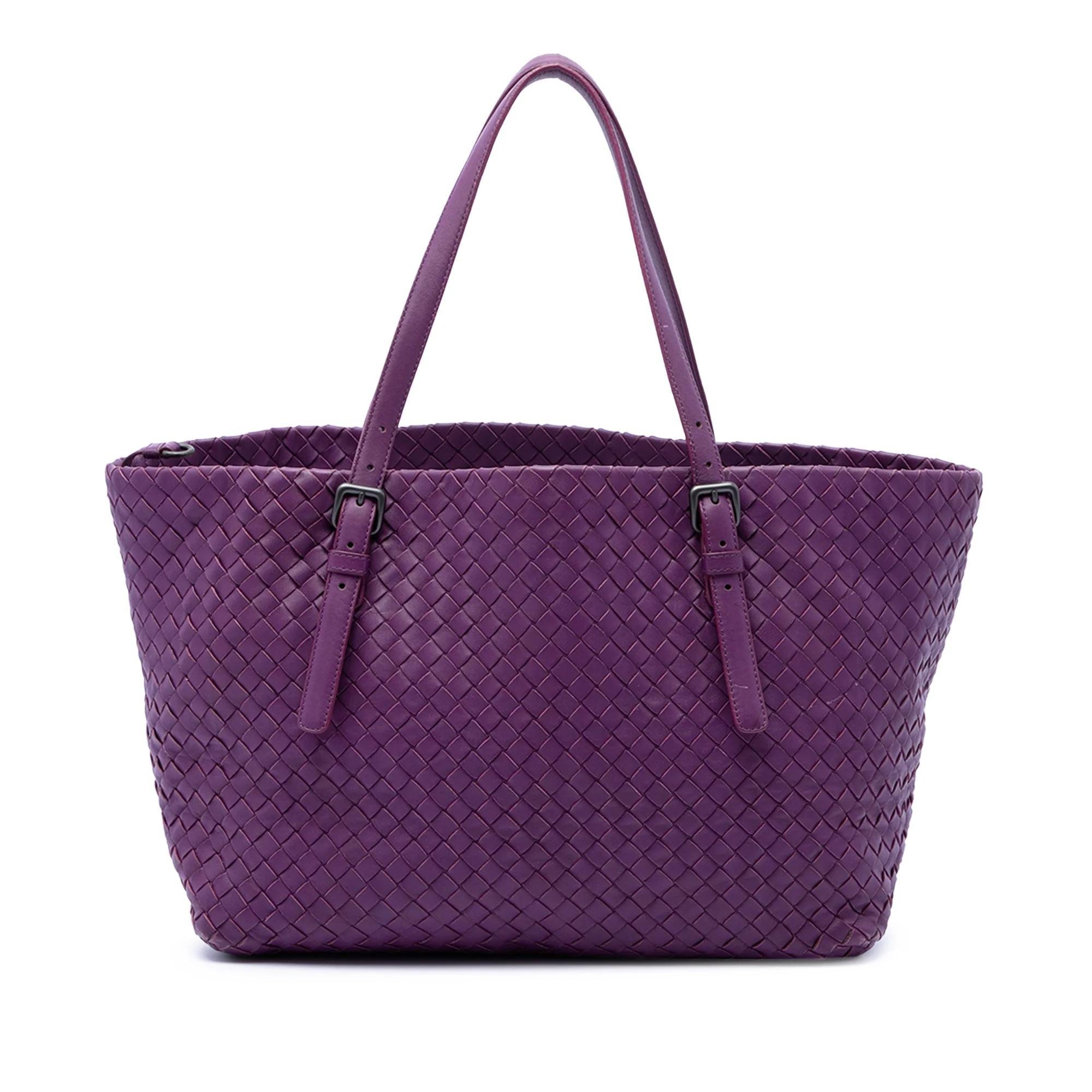Leather tote