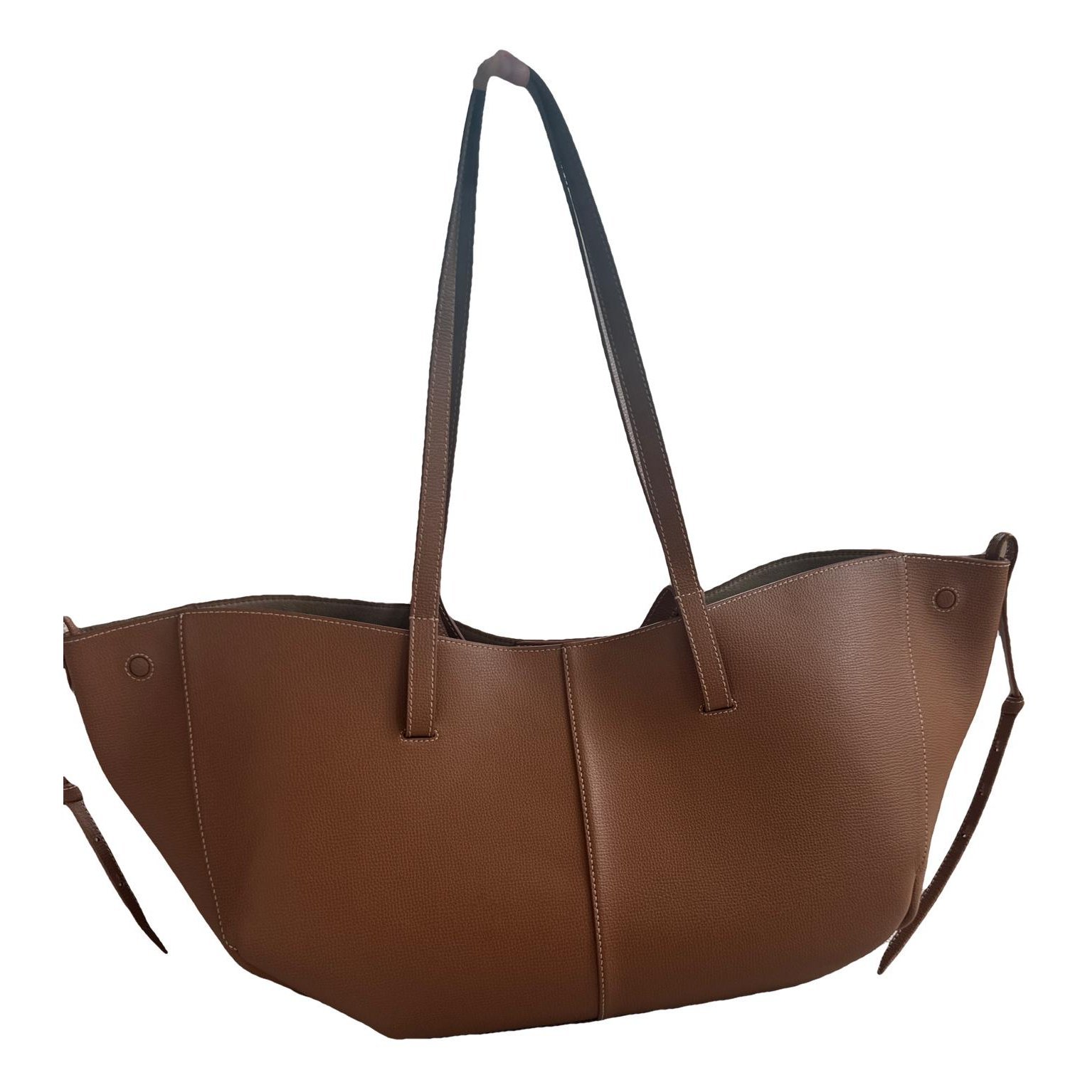 Leather tote