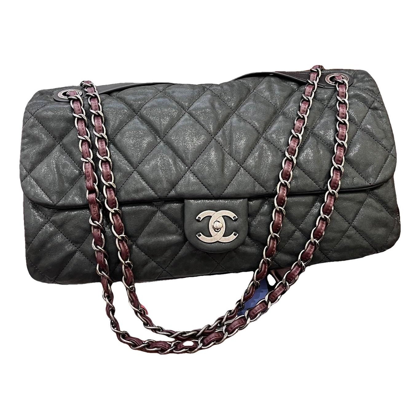 Timeless/Classique leather crossbody bag