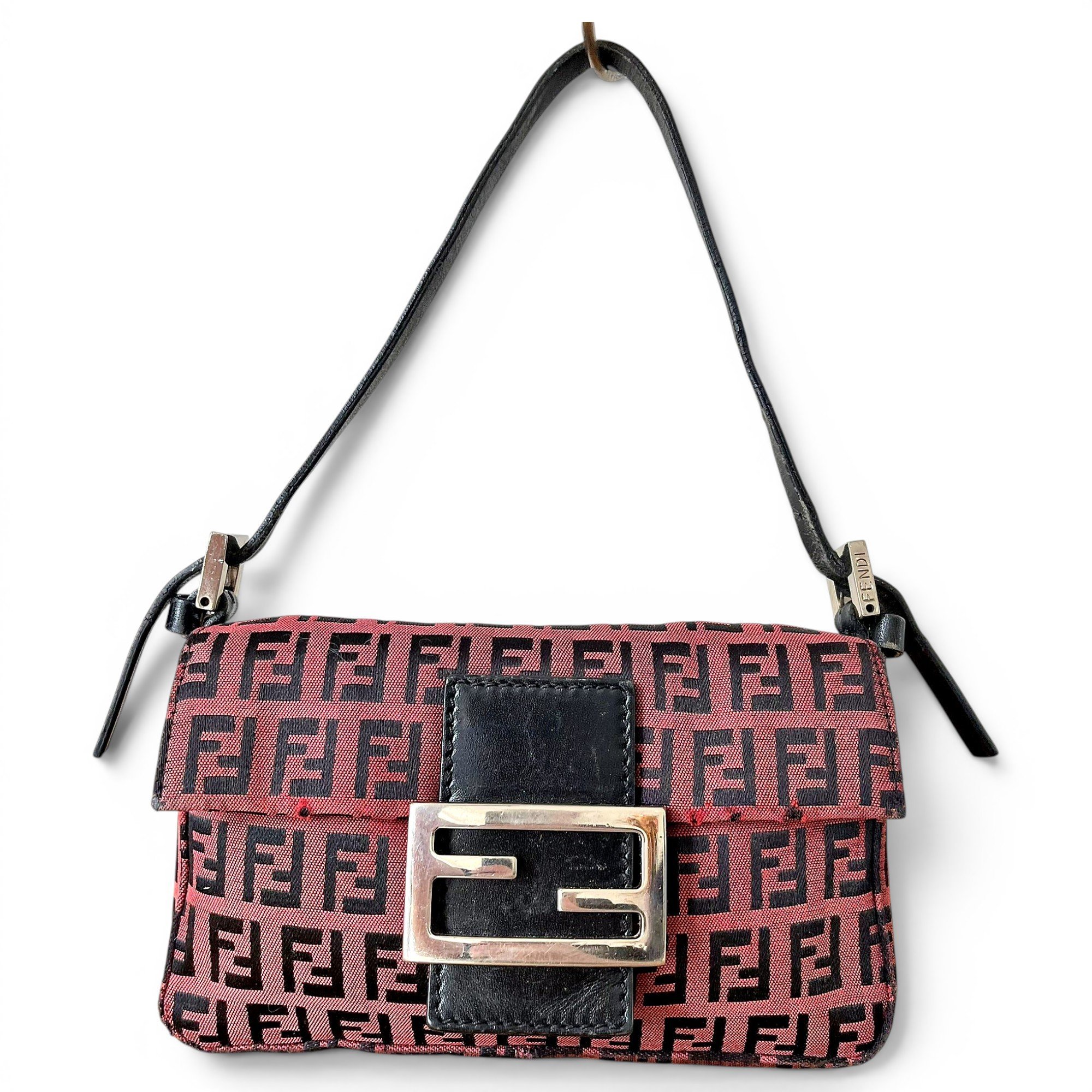 Baguette cloth handbag