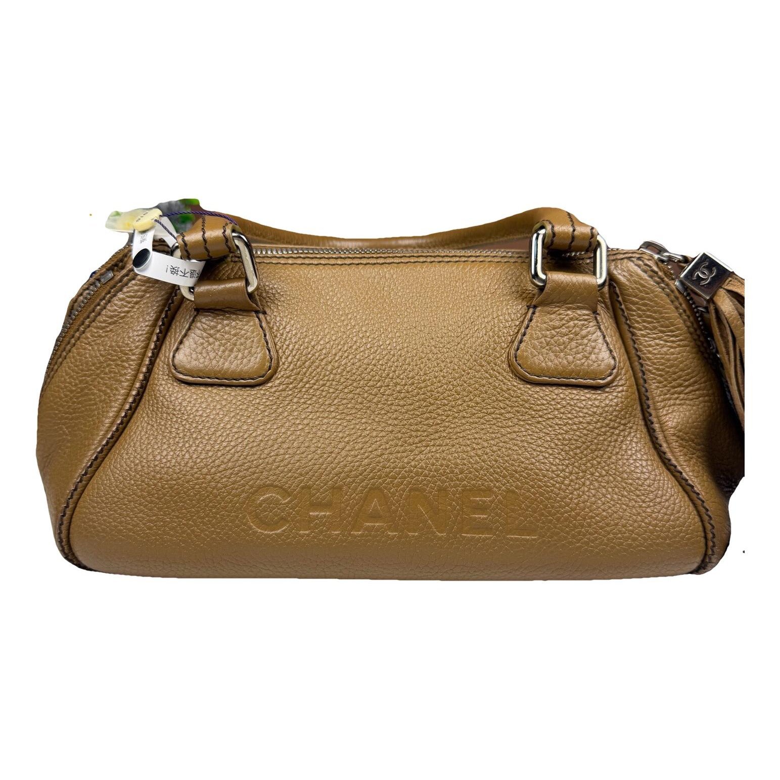 Leather tote