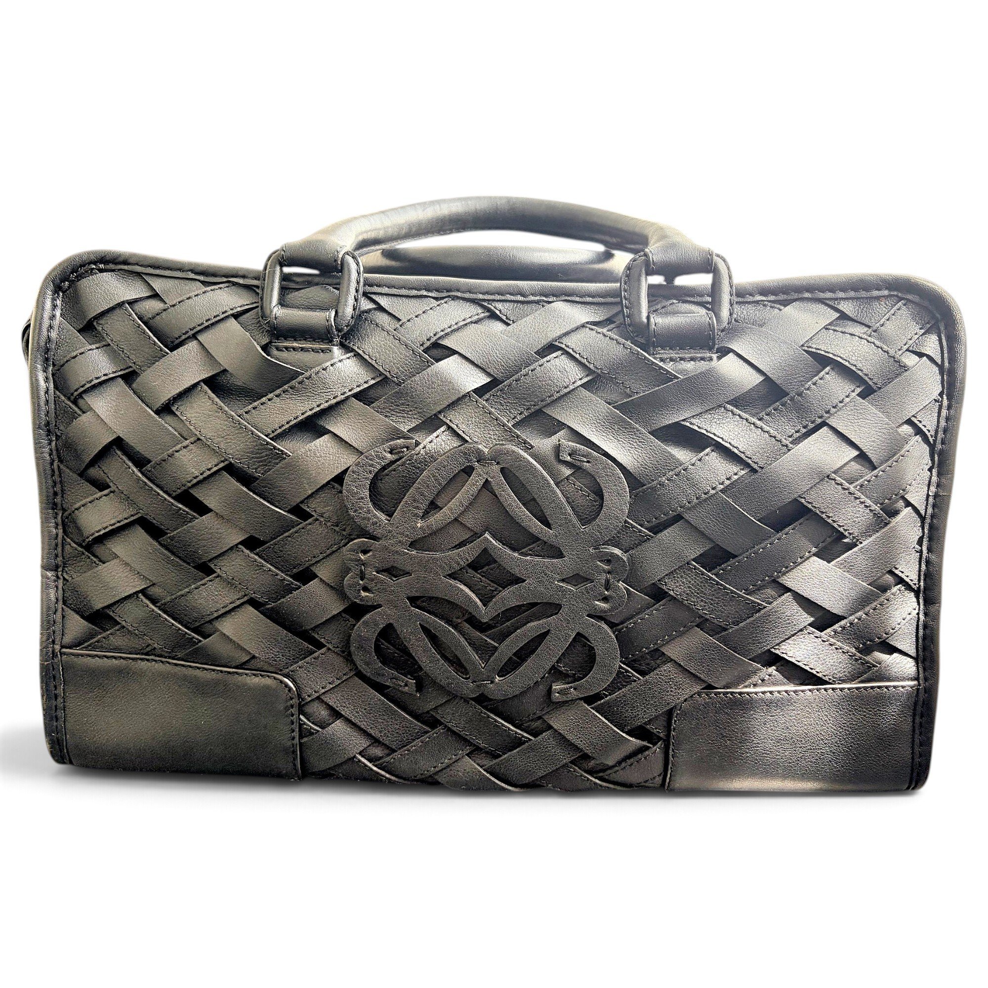 Amazona leather handbag