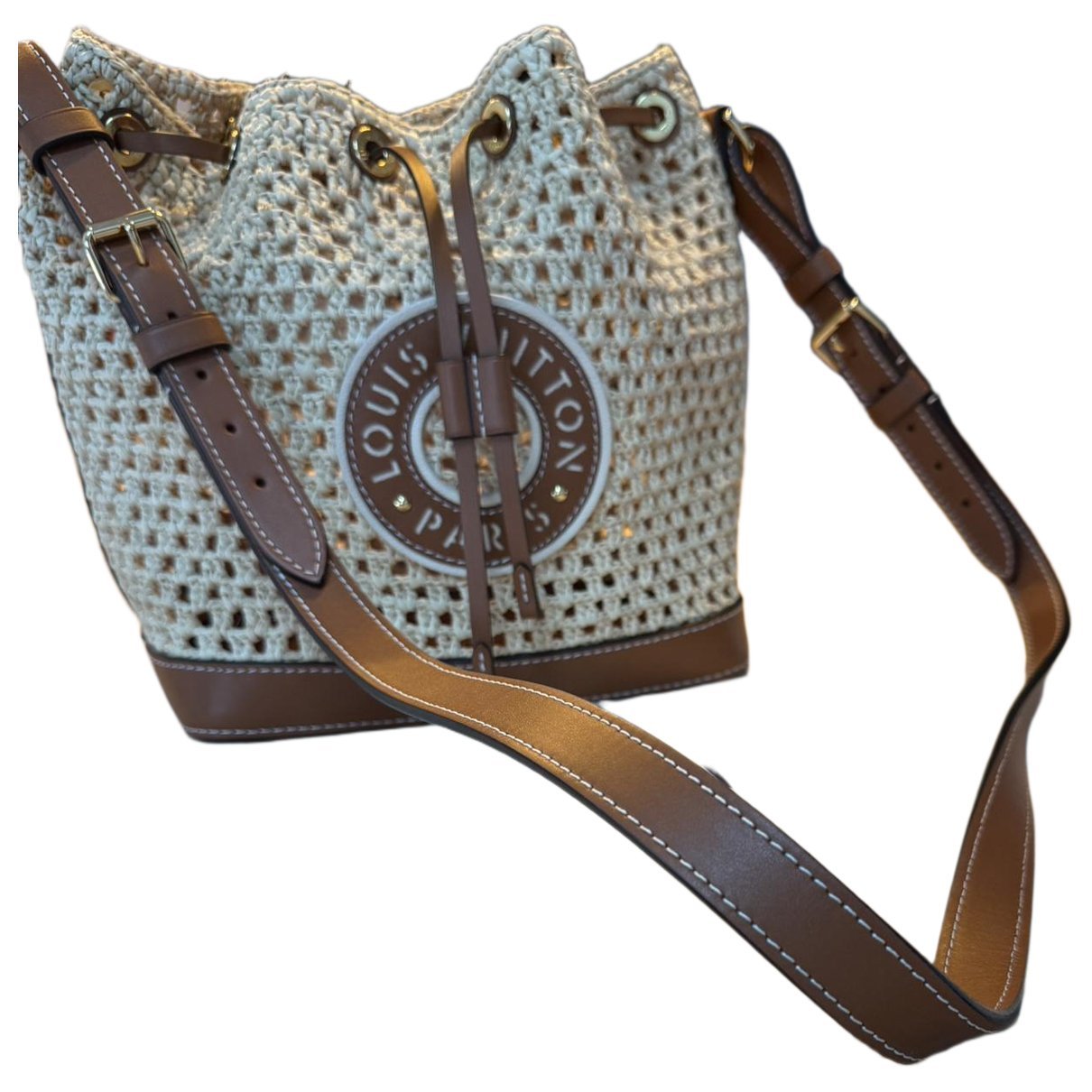 Noé leather handbag