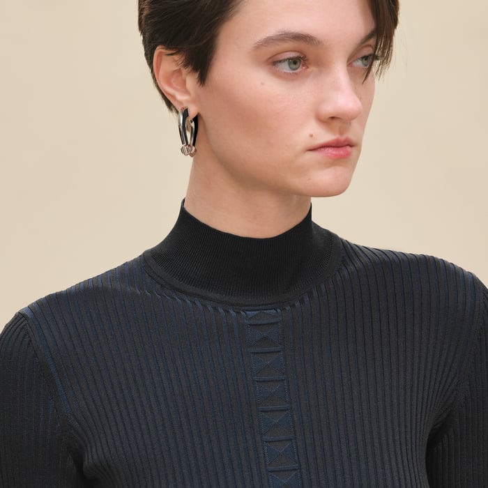 Noir Cashmere Long-sleeve Sweater