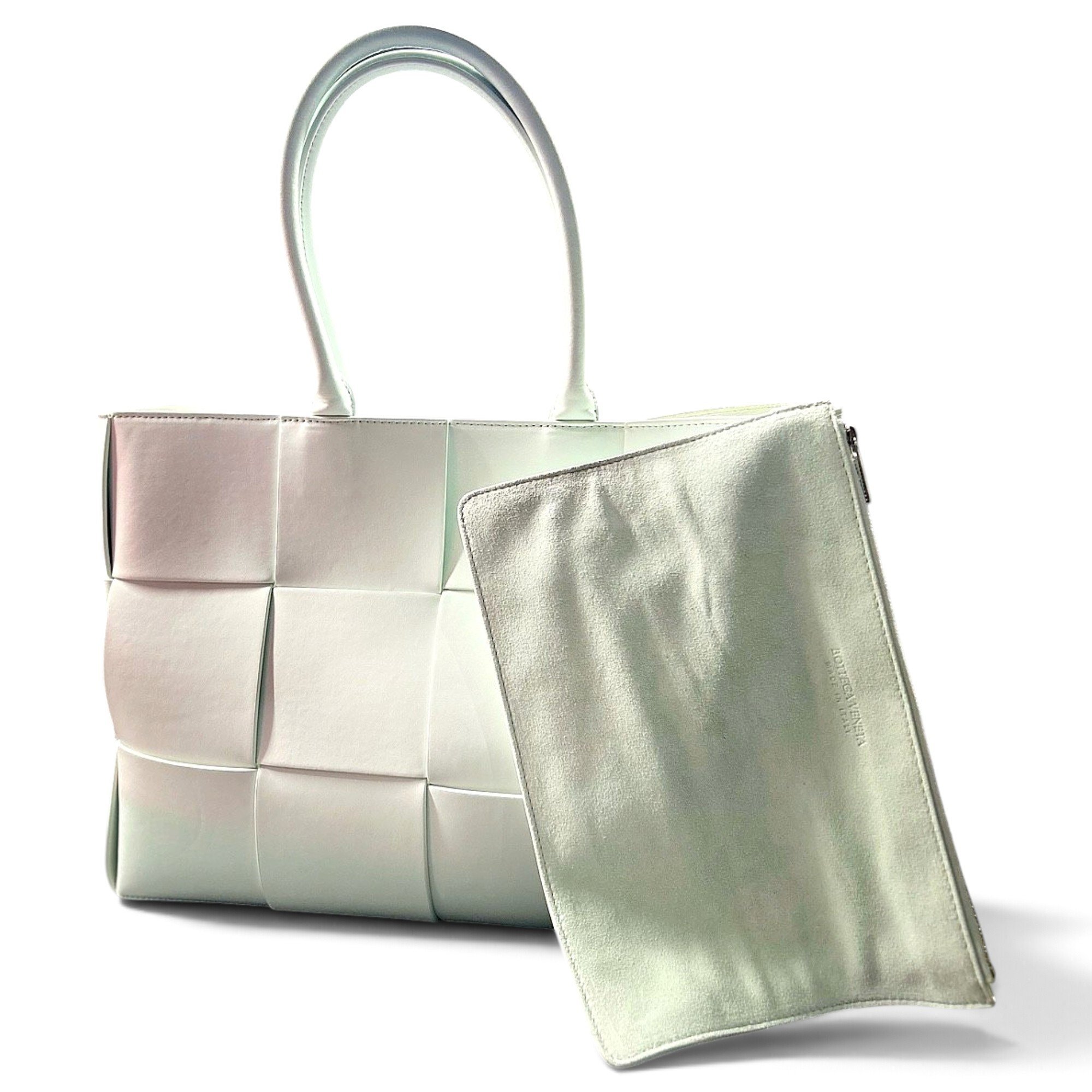 Arco leather tote