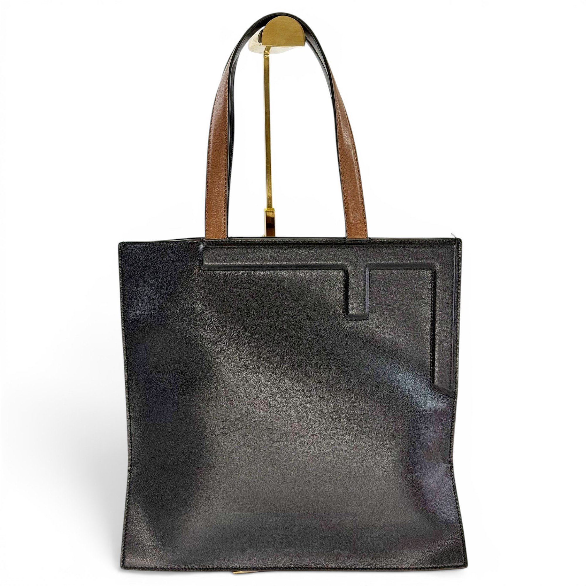 Leather tote