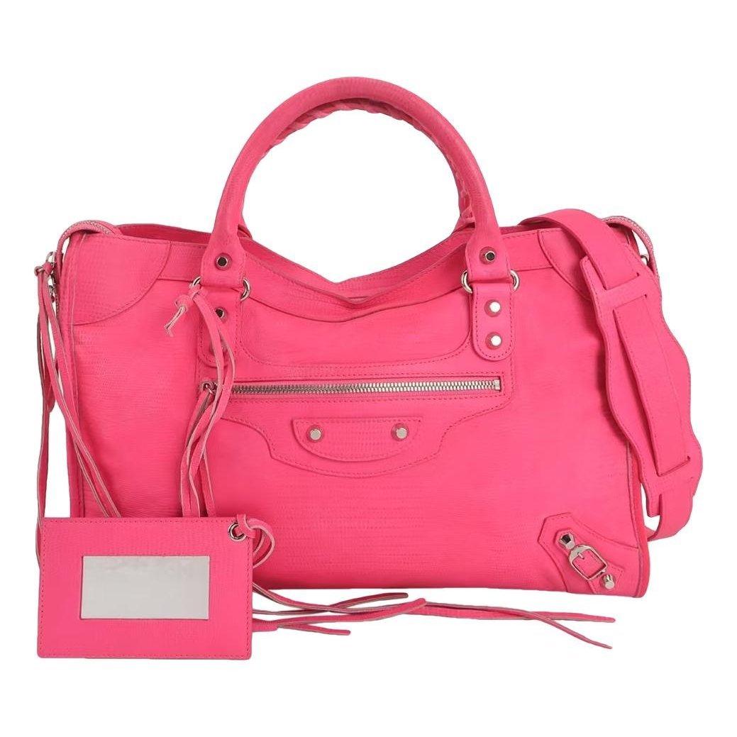 City leather handbag