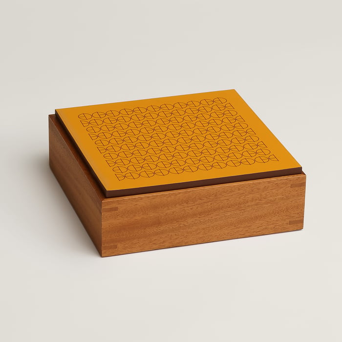 Jaune Ambre Theoreme H Rond Box, Medium Model