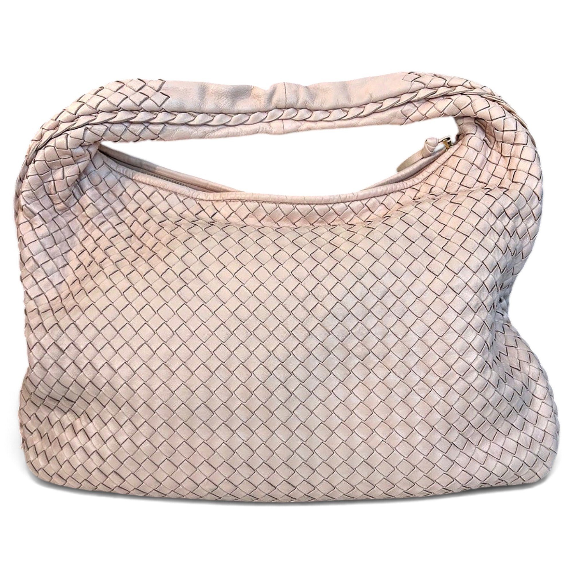 Veneta leather handbag