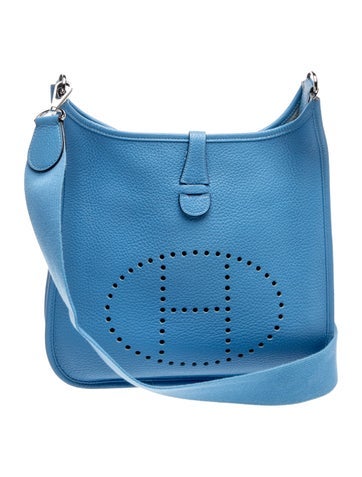Clemence Evelyne III 29