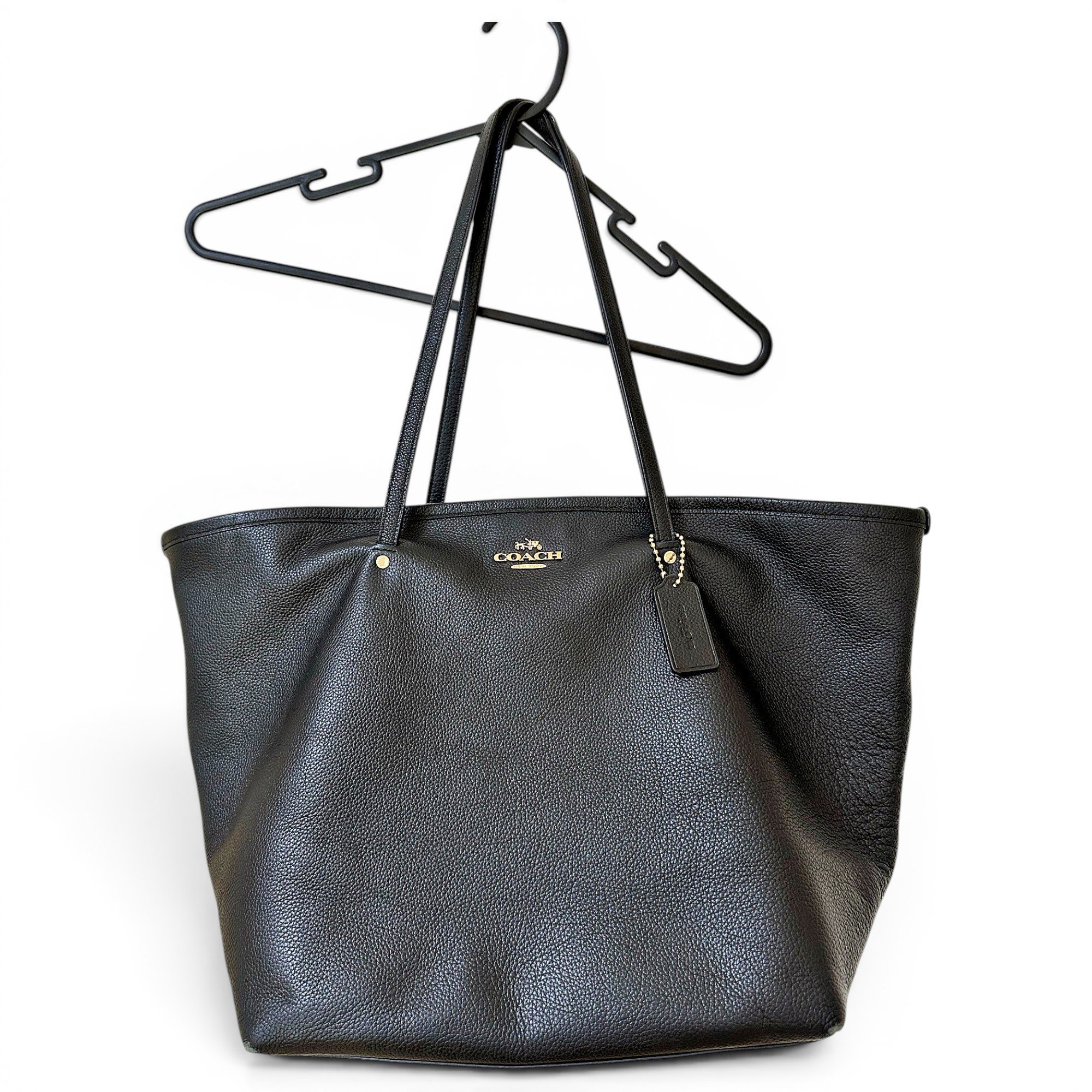 Leather tote