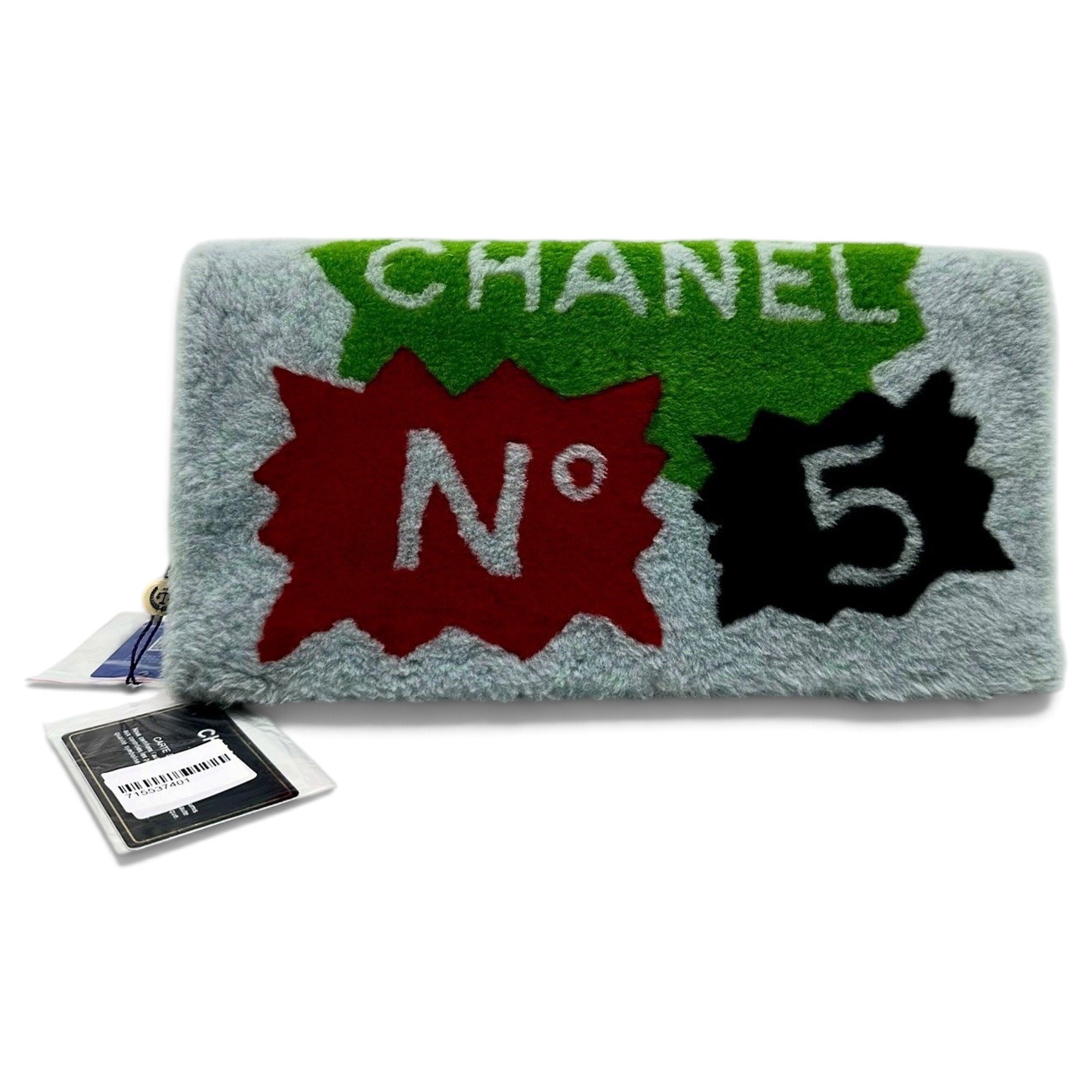 Chanel Timeless/Classique wool clutch bag
